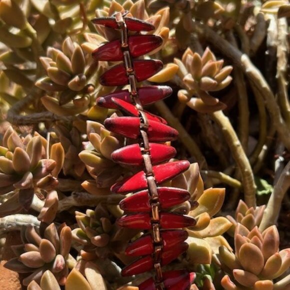 RENOIR MATISSE “NEFERTITI” Red Enamel Copper Link BRACELET - Picture 6 of 10